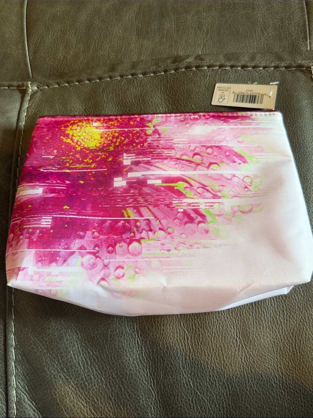 Clinique Pink & White Floral-Accent Cosmetic Bag New with Tags - Picture 3 of 4